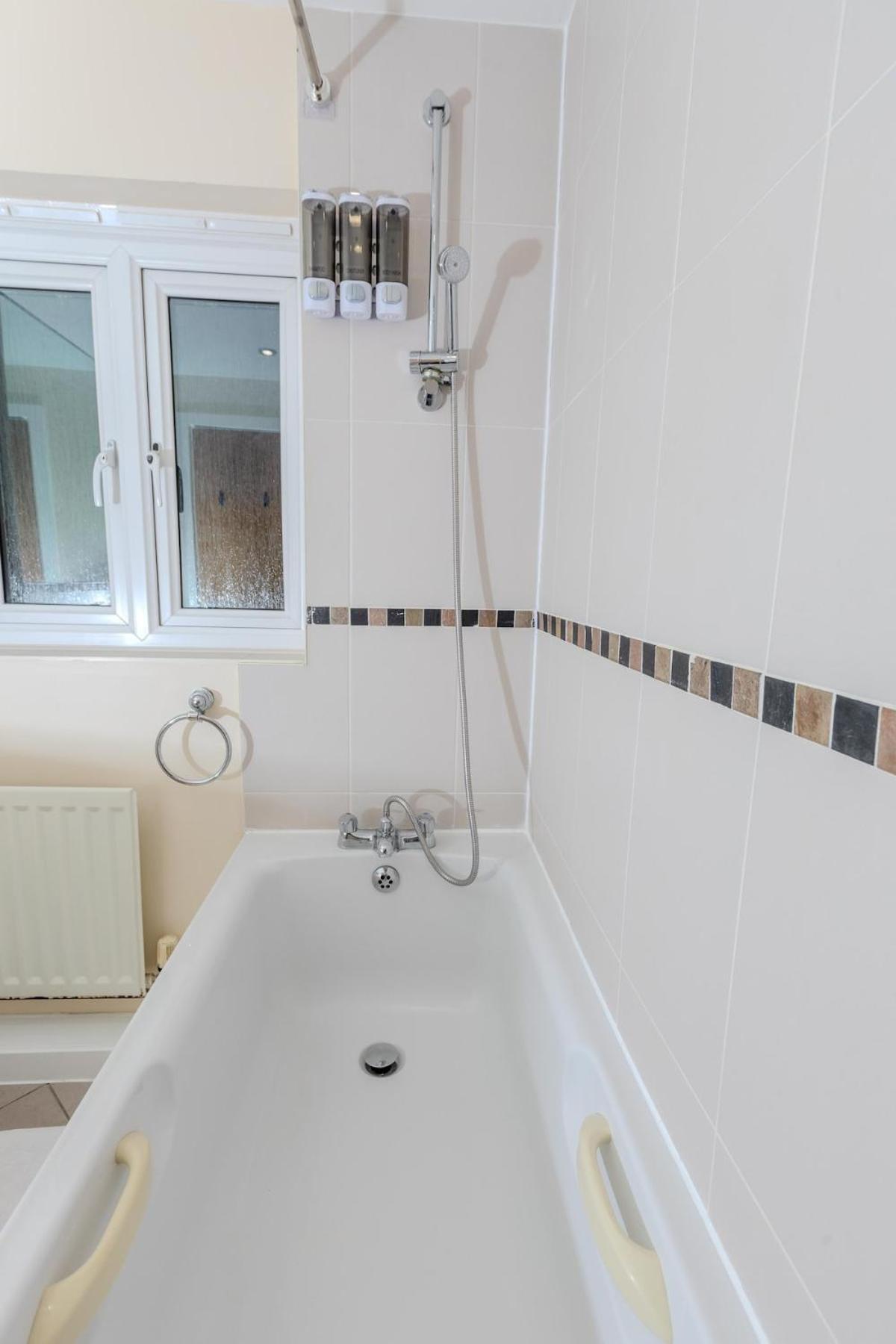 5-Bed Modern & Luxurious House Villa Snodland Buitenkant foto